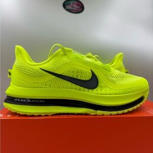 Nike Air Zoom Pegasus Premium Volt Black BRAND NEW Size 9
